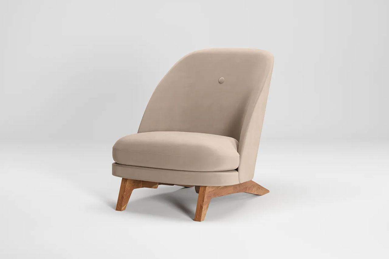 Silo Rendering of a Beige Upholstered Chair