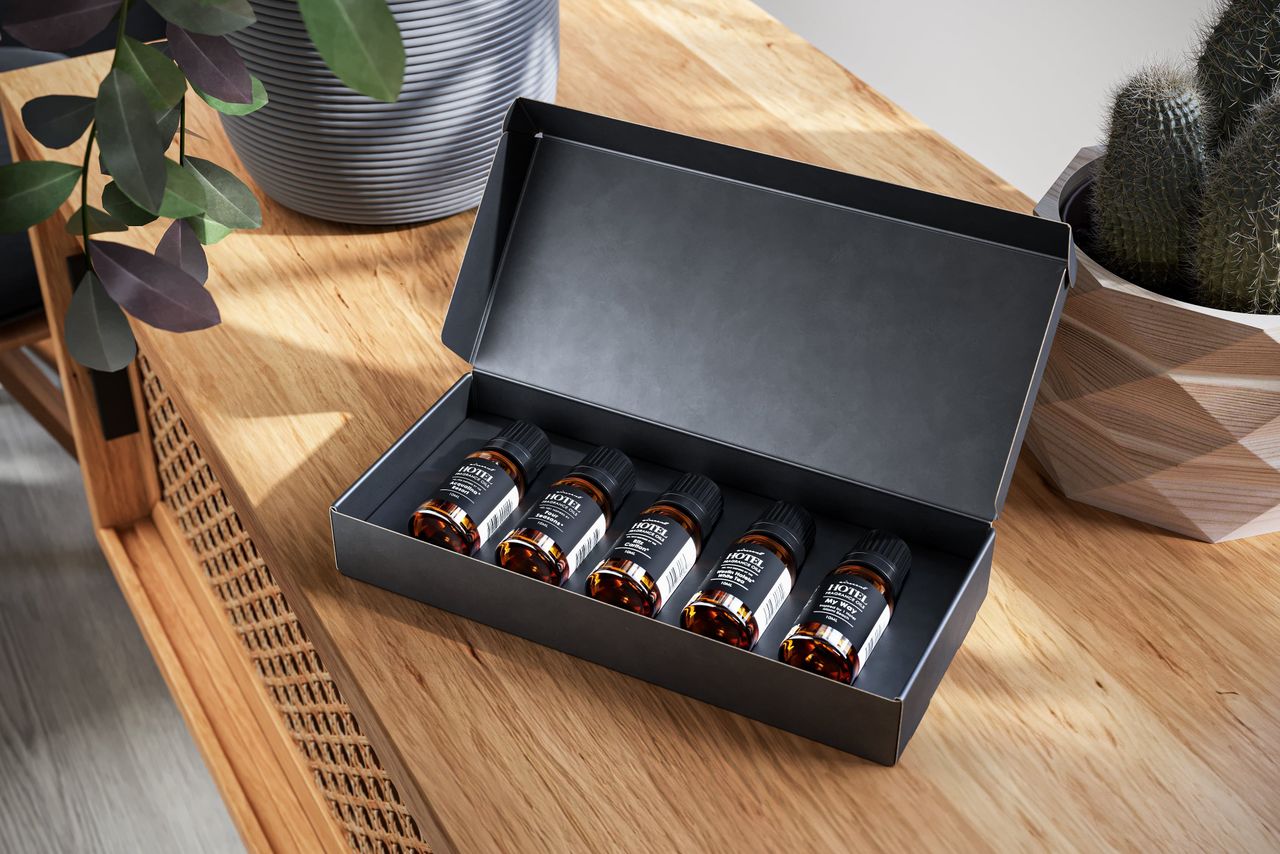 Fragrance Bottle Box Lifestyle CG Shot