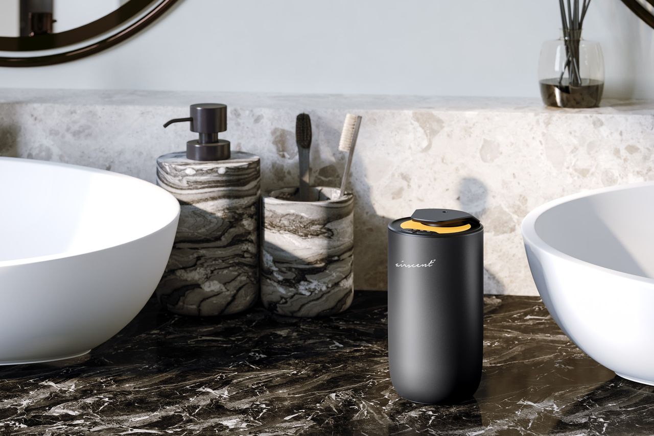 Black Mini Difusser Lifestyle CGI